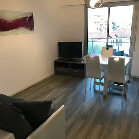 Studio, Piscine Daire *